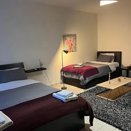 John & Jo Apartment! *