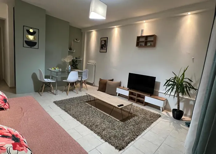 John & Jo Apartment! Kastoria