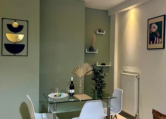 John & Jo Apartment! Apartment